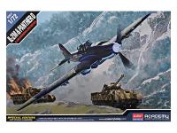 12538 Academy Совертский штурмовик Ил-2M и Тяжелый танк Panther D (2в1) (1:72)