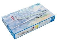 02829 Trumpeter Американский транспортный самолёт Douglas DC-3 (1:48)