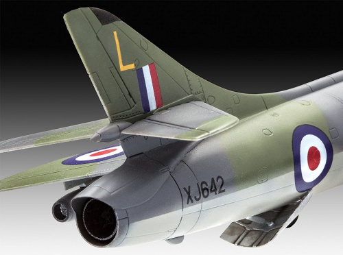 03908 Revell Британский истребитель Hawker Hunter FGA.9 "British Legends 1918-2018" (1:72)