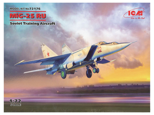 72176 ICM Советский сверхзвуковой перехватчик МиГ-25 РУ (1:72)