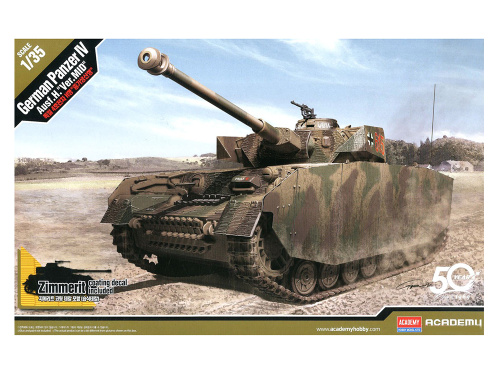 13516 Academy Немецкий средний танк Pz.KpfW IV - Ausf. H (Mid) (1:35)