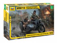 3607 Звезда Немецкий мотоцикл БМВ Р-12 с коляской и экипажем (1:35)