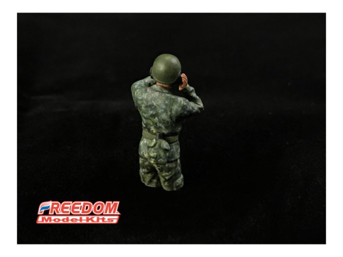135001 Freedom Model Kits Миниатюры ROCA Armored Vehicle Crew (1:35)