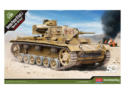 13531 Academy Немецкий средний танк Panzer III Ausf. J "Северная Африка" (1:35)