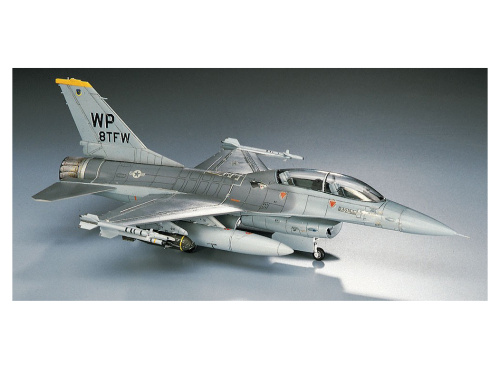 00444 Hasegawa Истребитель F-16B Plus F.F. (1:72)