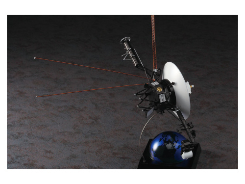 54002 Hasegawa Космический аппарат Voyager (1:48)