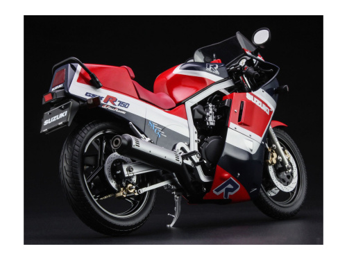 21741 Hasegawa Мотоцикл Suzuki GSX-R750 (G) (GR71G) (1:12)