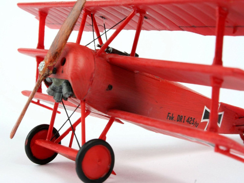 04744 Revell Немецкий биплан Fokker Dr.I (1:28)