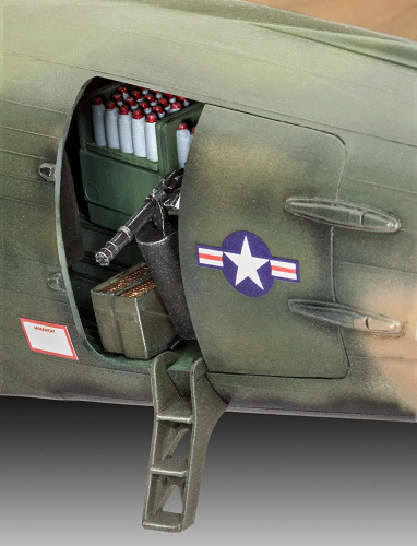 04926 Revell Американский самолёт AC-47D Gunship (1:48)