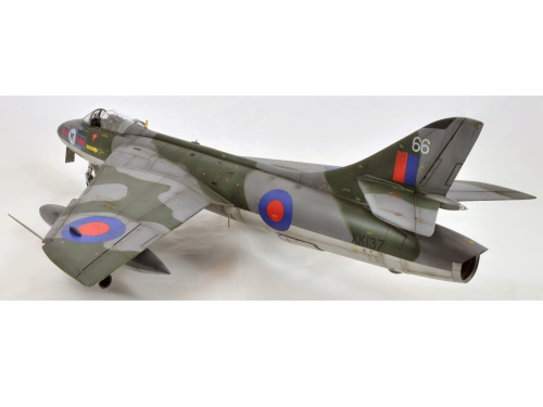 04703 Revell Британский истребитель-бомбардировшик Hawker Hunter FGA.9/Mk.58 (1:32)