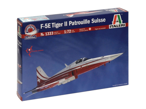 1333 Italeri Истребитель F-5E шведской пилотажной группы Patrouille Suisse (1:72)
