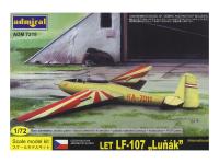 ADM7219 AZ Model Планер LET LF-107 "Lunak" International (1:72)
