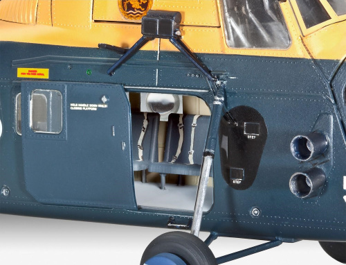 64898 Revell Подарочный набор с моделью вертлолета Westland Wessex HAS Mk.3 (1:48)