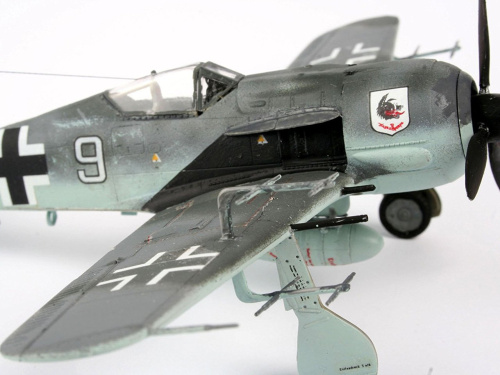 04165 Revell Немецкий истребитель Focke Wulf FW 190 А-8/R-11 (1:72)