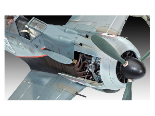 03926 Revell Немецкий истребитель Focke Wulf Fw190A-8, A-8/R11 Nightfighter (1:32)