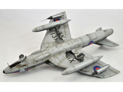 04703 Revell Британский истребитель-бомбардировшик Hawker Hunter FGA.9/Mk.58 (1:32)