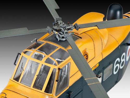 64898 Revell Подарочный набор с моделью вертлолета Westland Wessex HAS Mk.3 (1:48)