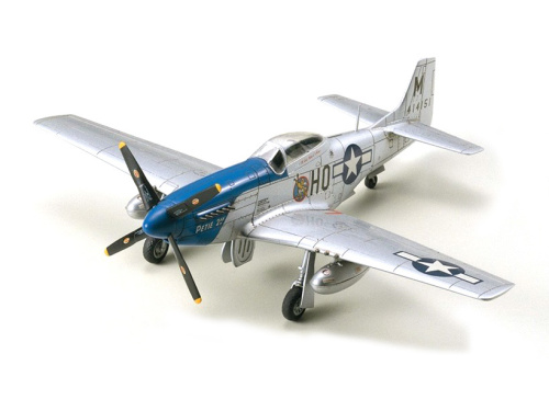 61040 Tamiya Американский истребитель N.A. P-51D Mustang 8th AF (1:48)