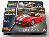 67040 Revell Подарочный набор со сборной моделью автомобиля Dodge Viper GTS (1:25)