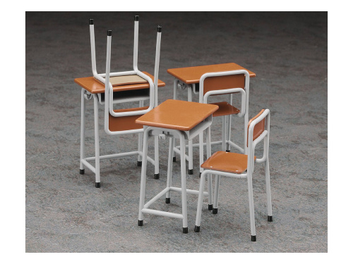 62001 Hasegawa Набор школьная парта и стул School desk & chair (1:12)