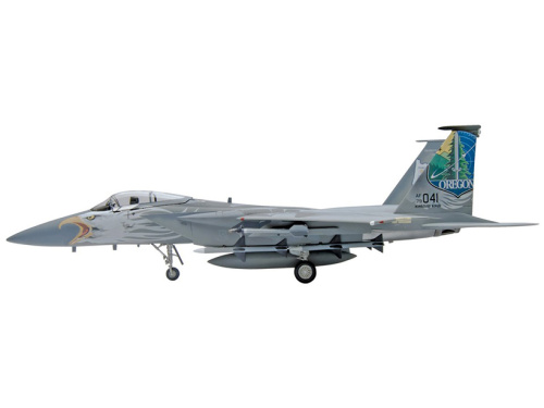 15870 Revell Американский всепогодный истребитель F-15C Eagle (1:48)