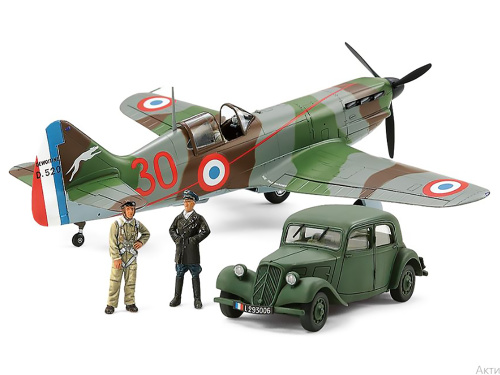 61109 Tamiya Французский истребитель Dewoitine D.520 "French Aces" и военный автомобиль (1:48)