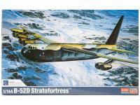 12632 Academy Американский бомбардировщик B-52D Stratofortress (1:144)