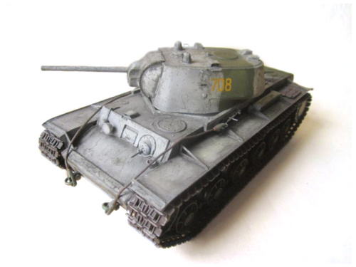 00359 Trumpeter Советский танк КВ-1 мод. 1942 г. c тяжелой башней (1:35)