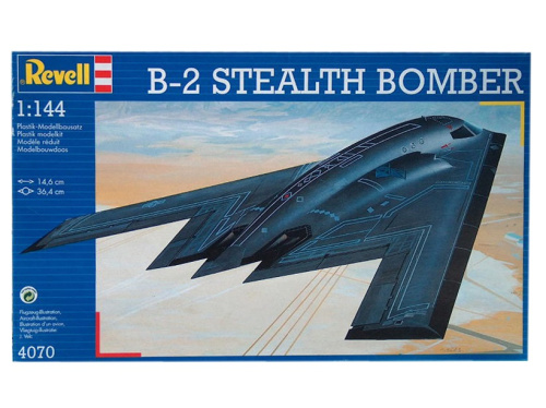 04070 Revell Американский самолёт B-2 Stealth (1:144)