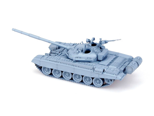 UA72004 Modelcollect Советский основной боевой танк 72A (1:72)