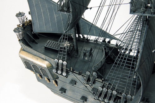 9066 Звезда Пиратский корабль Генри Моргана «Чёрная Жемчужина» (1:72)