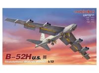 UA72211 Modelcollect Бомбардировщик B-52H Stratofortress (1:72)
