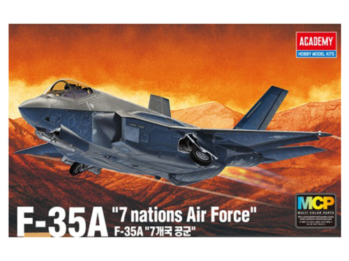 12561 Academy Многоцелевой истребитель F-35A "ВВС семи наций" (1:72)