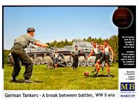 35149 Master Box Немецкие Танкисты - перерыв между боями, период Второй Мировой войны (1:35)