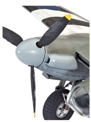 04758 Revell Британский бомбардировщик Mosquito Mk. IV (1:32)
